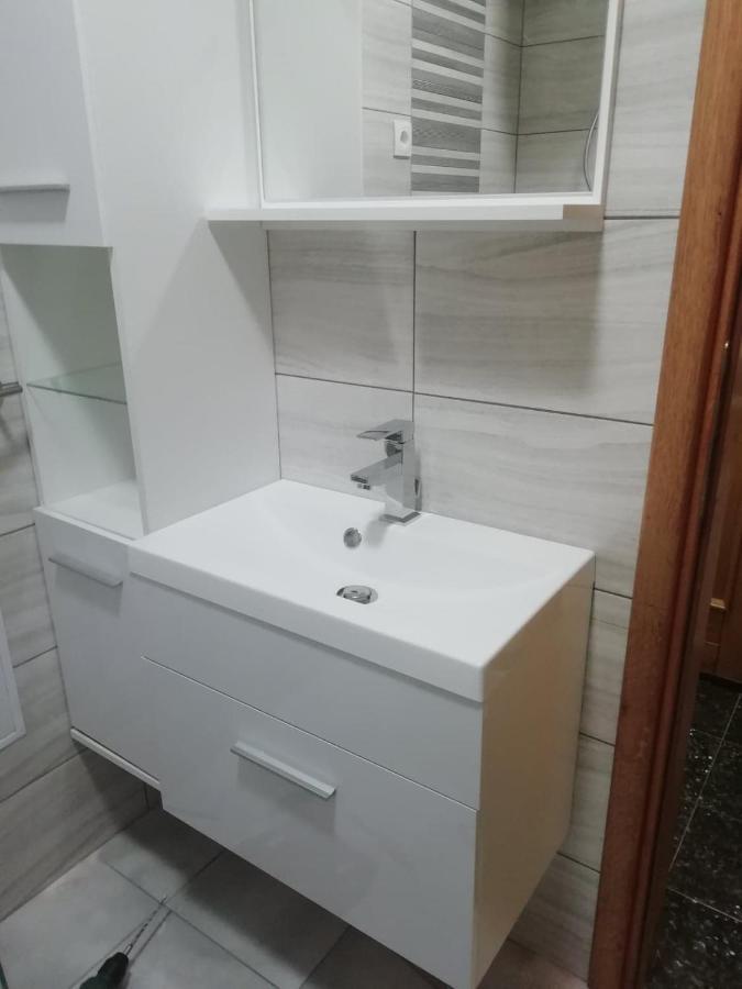 Apartment Zara Драмаль Екстер'єр фото